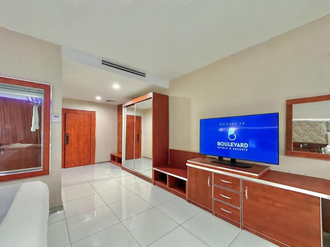 Boulevard Owerri Hotel Exterior foto