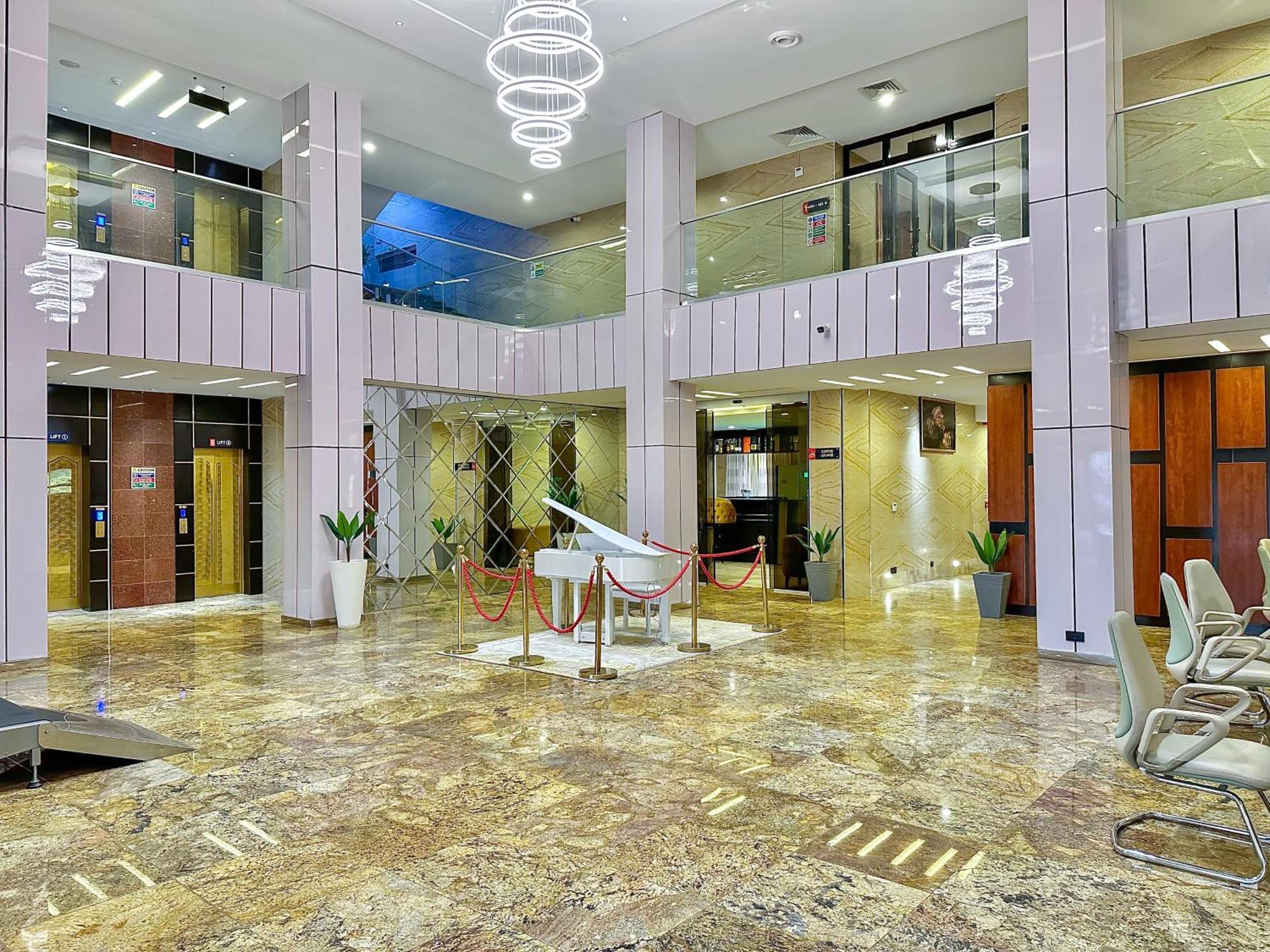 Boulevard Owerri Hotel Exterior foto